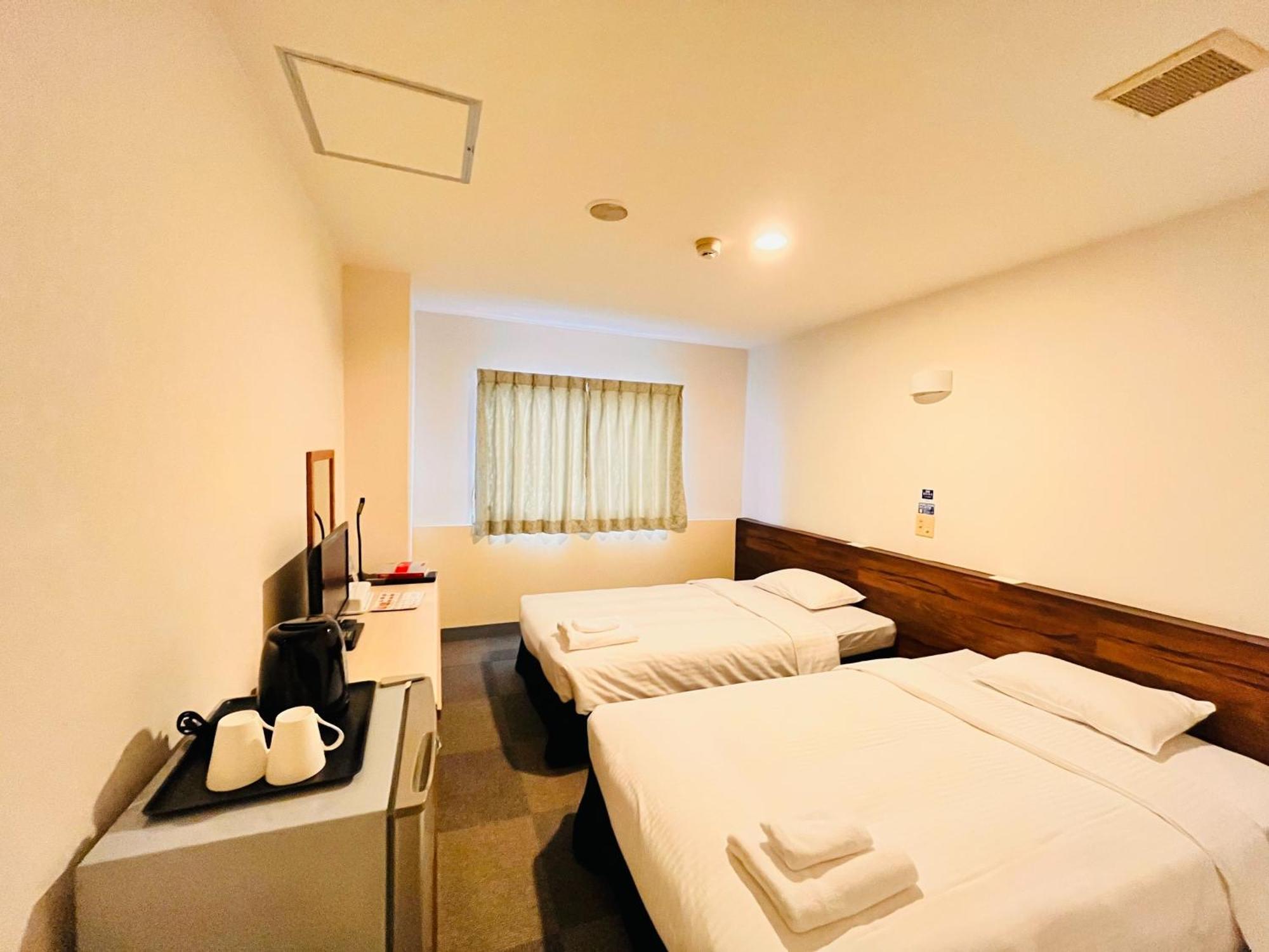 Hotel Orox Naha Buitenkant foto